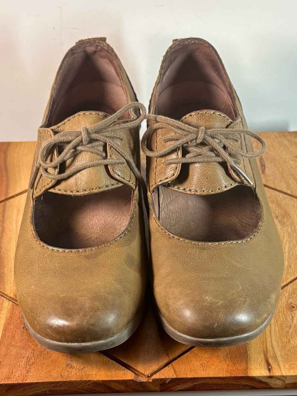 DANSKO Lace-Up Mary Jane Heels EU39
